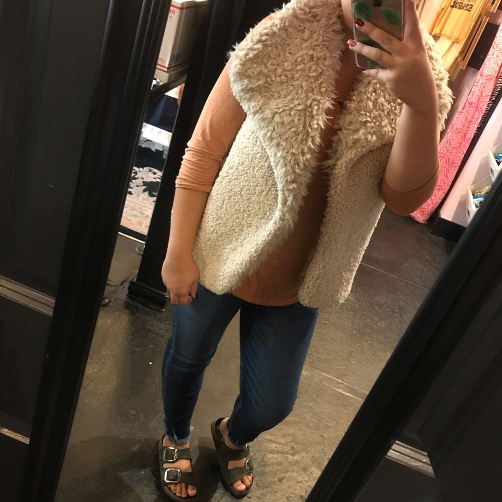 Ivory Sherpa Vest